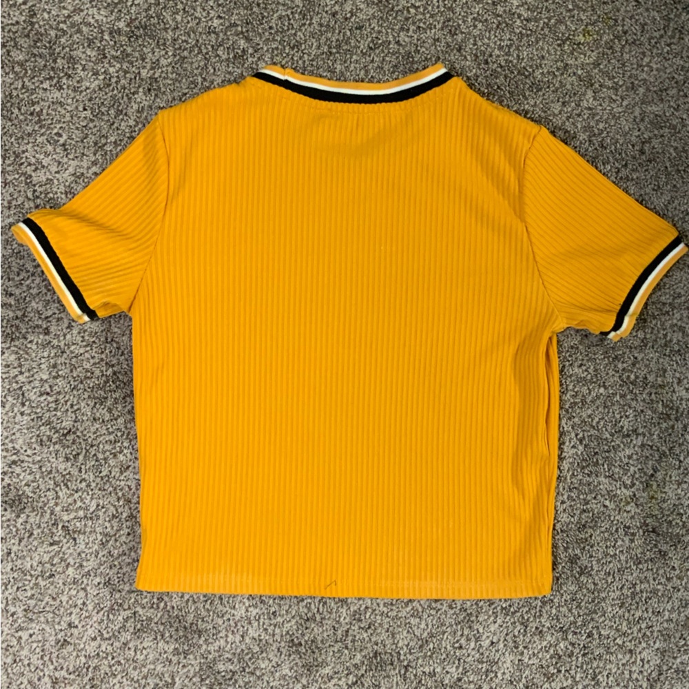 Yellow Tee - Picture 4 of 4